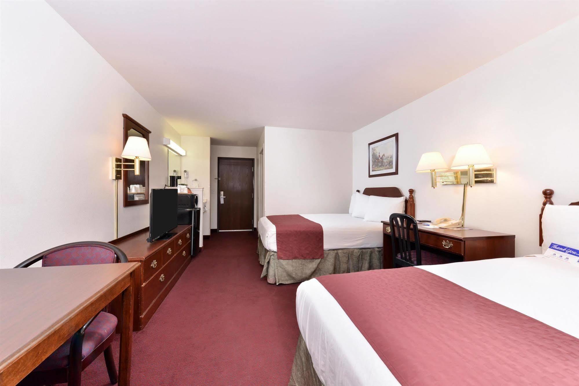 Americas Best Value Inn Somerville Texas Екстер'єр фото